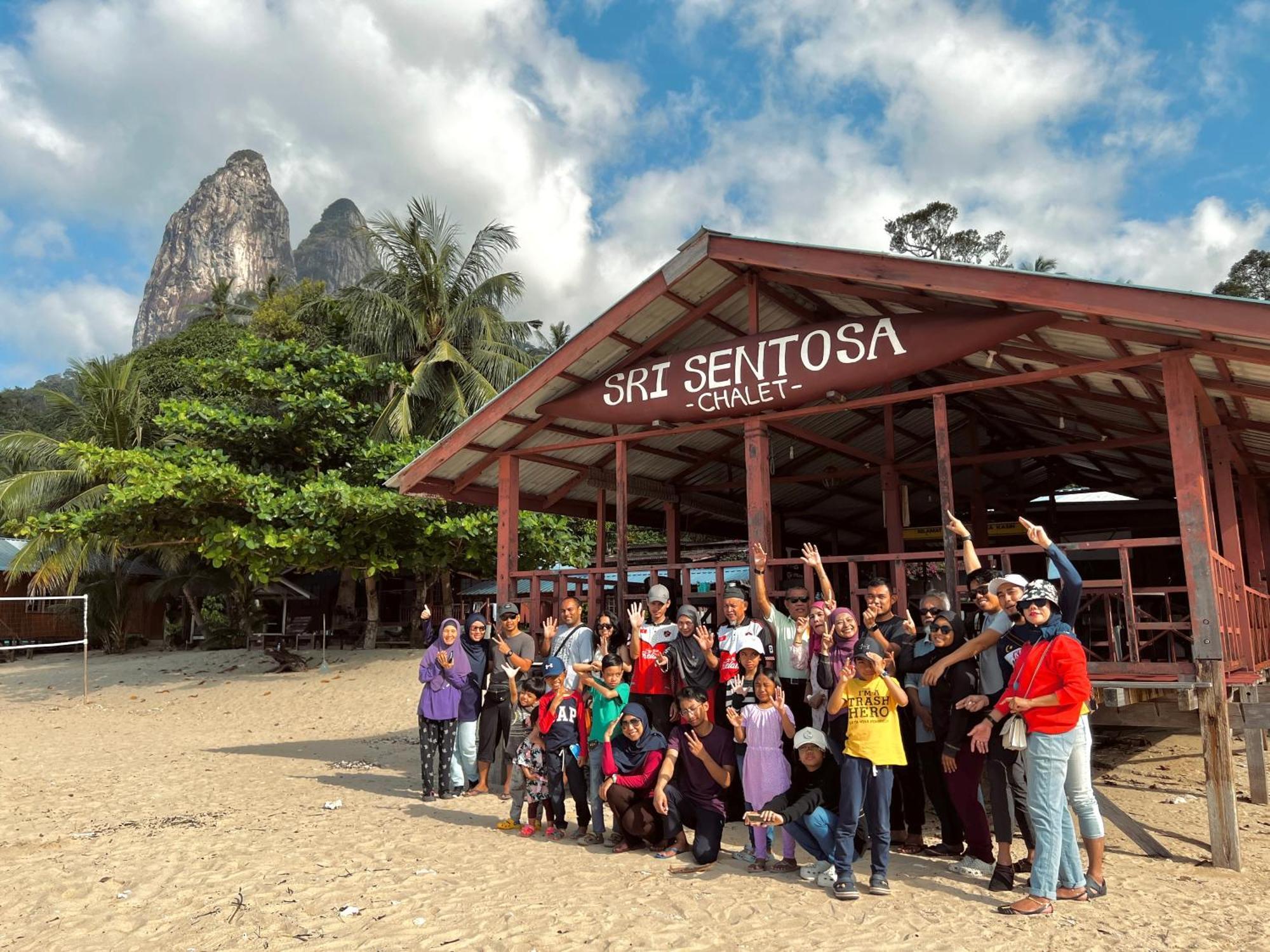 Sri Sentosa Chalet Kampong Mukut ภายนอก รูปภาพ